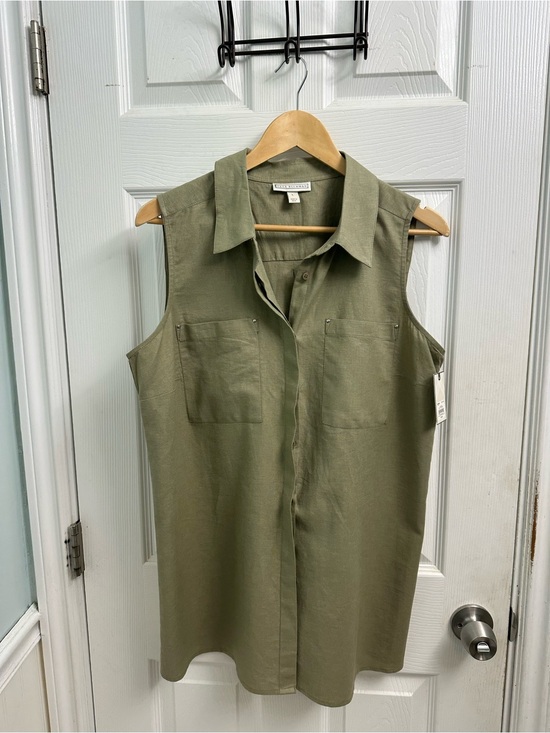 Dana Buchman Tops - Dana Buckman Sleeveless Button-Front Shirt in Olive Green-Sz L NWT